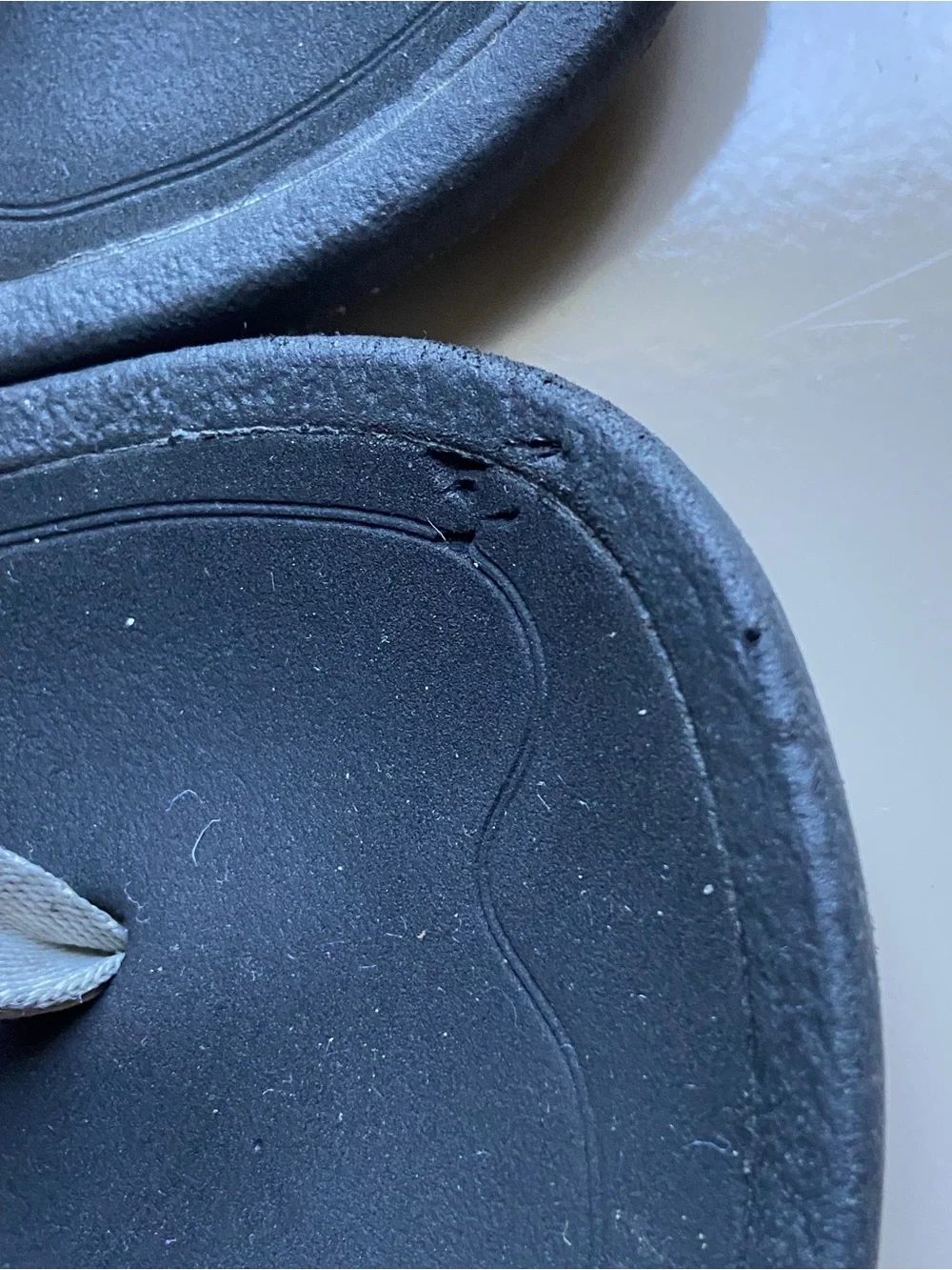OluKai classic thong